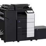 Konica Minolta Bizhub C750i with accesories